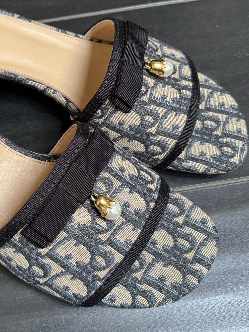 Women's Navy Canvas Oblique Monogram Dior Logo with Bow Sandals size 8.5-9 - Picture 6 of 9